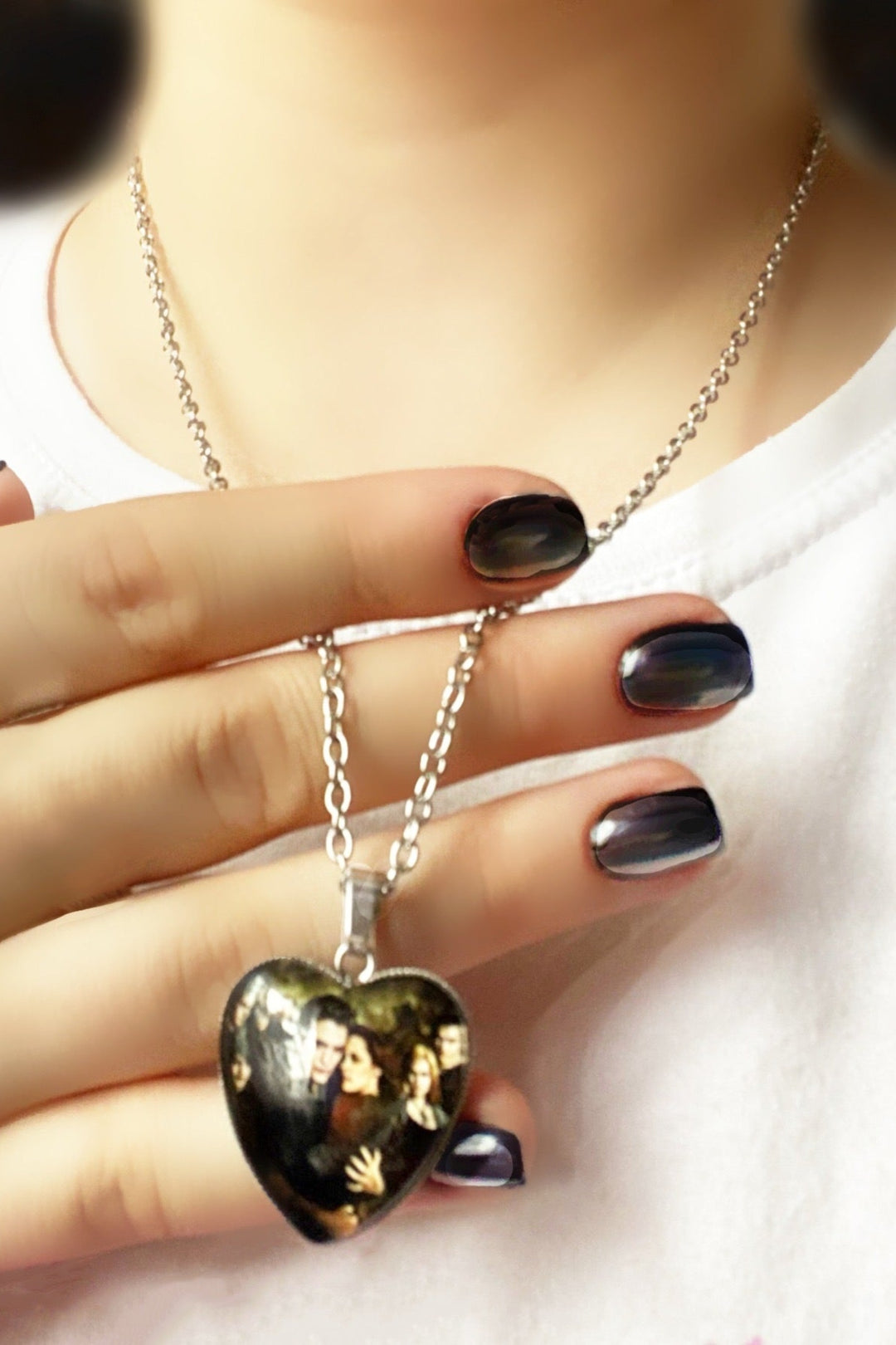 Gothic Twilight Heart Pendant Silver Chain Necklace