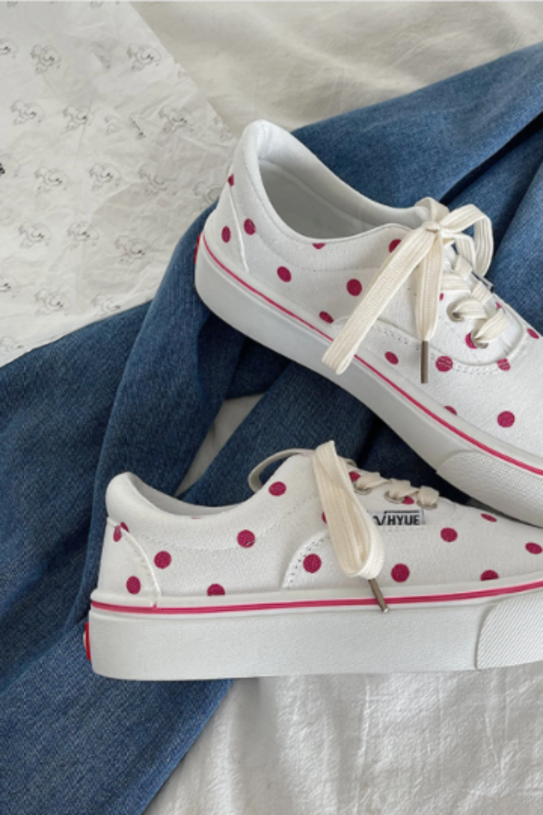 converse one star polka dot platform low top