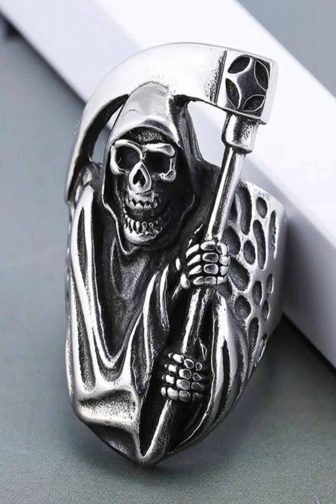 Men's Boy's Skull Rings Vintage Rugged Fashion Punk Jewellery Party Biker Jewellery Sickle Ring Gothic Medieval Victorian [Size: UK 9] (48 Hour Dispatch)