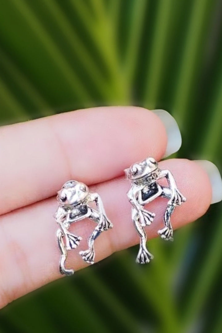 Cute Frog Stud Earrings, Silver Finish (48 Hour Dispatch)