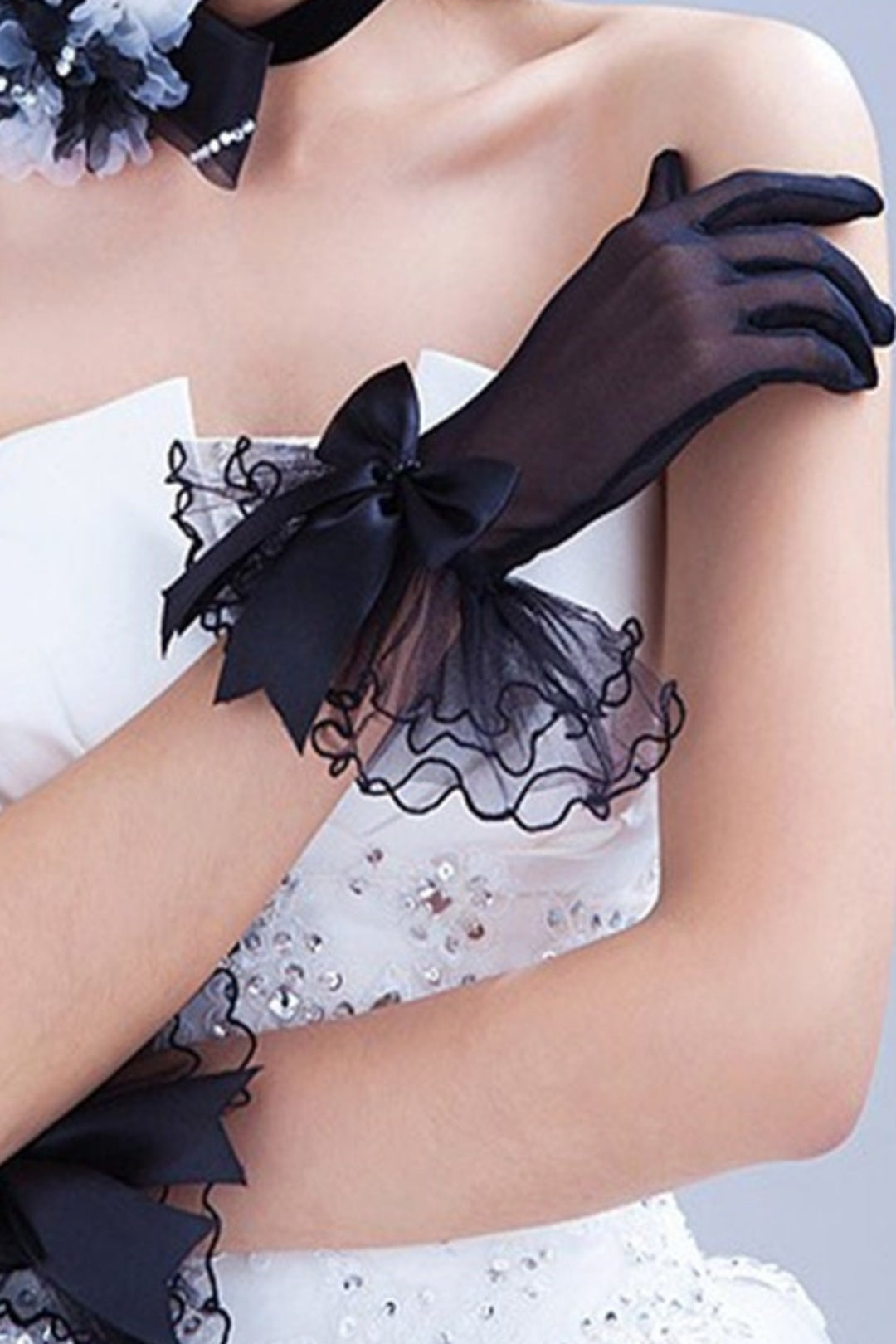 Elegant Ladies Lace Mesh Black Gloves Large Bow Knot Marriage Glove Party Prom Costume Cosplay Accessories Short Tulle Gloves Wrist Sheer